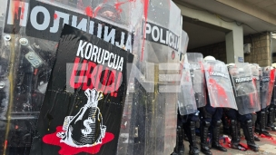 Povređeno pet policajaca